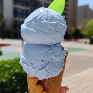 blue spirulina extract blue ice cream